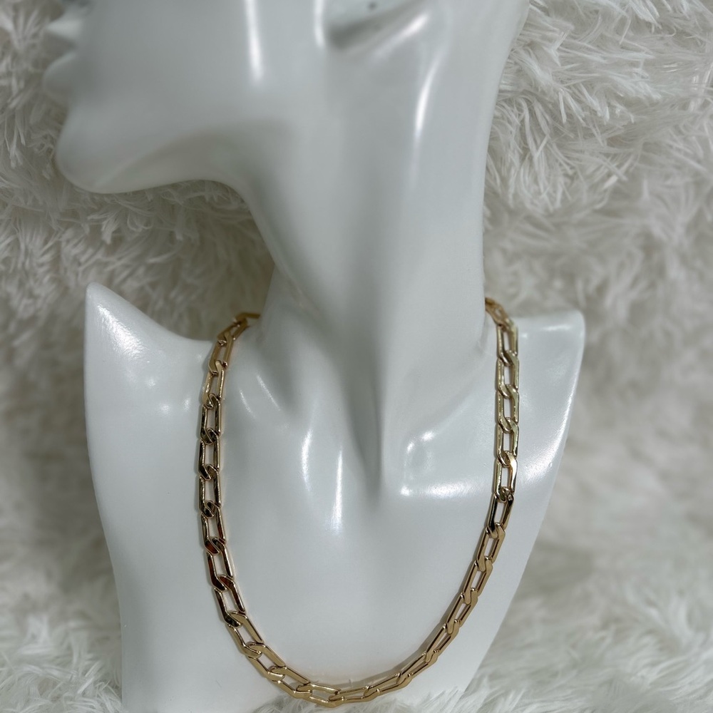 Elegant Gold-Tone Link Chain Necklace